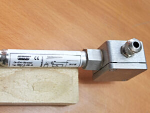 WEKA 34000-O – 1360 mm Magnet-Niveauanzeiger / magnetic level gauge