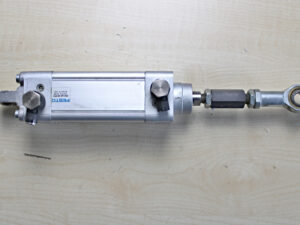 FESTO DNC-40-50-PPV (163353) Normzylinder