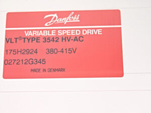 Danfoss VLT 3542 HV-AC  175H2924 Frequenzumrichter – Frequency converter