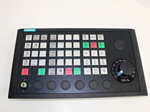 Siemens  6FC5203-0AF23-1AA0 Control Panel -unused-
