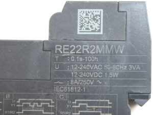 Schneider Electric RE22R2MMW Zeitrelais -used-