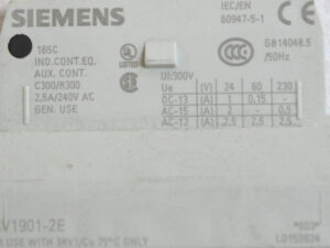 SIEMENS 3RV1901-2E Querliegener Hilfsschalter -used-