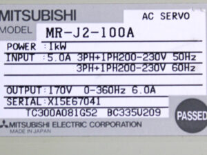 Mitsubishi MR-J2-100A Servoantrieb -refurbished- / Klappe fehlt