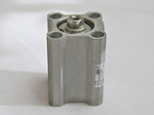SMC US20449 Pneumatikzylinder -used-