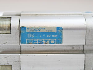 Festo AEVU-20-25-P-A 156944 Kompaktzylinder -used-