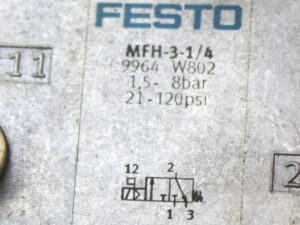 FESTO MFH-3-1/4+MSFG-24/42-50/60 + MURR 312423 + 9-M-Kabel -used-