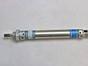 Festo DSN-25-125-PPV Normzylinder -used-
