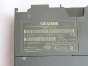SIEMENS 6ES7322-1HF01-0AA0 Simatic S7-300 E: 01 -used-