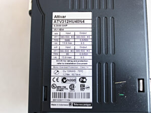 Schneider ATV312HU40N4 Altivar 312 Frequenzumrichter 4 kW 5 HP -OVP/unused-