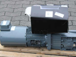 LENZE GKR05-2EHAR-100C32 +  8200 MOTEC Gear Motor with Inverter -unused-