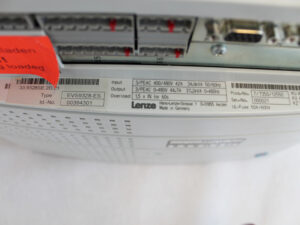 Lenze EVS9328-ES Frequenzumrichter  -OVP/unsued-
