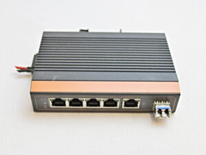5 Port Ethernet to SFP Industrial Media Converters -used-