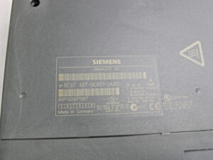 Siemens 6ES7407-0KA01-0AA0 Simatic S7-400 Cover broke see pictures -used-