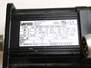 LENZE MCS09D41-RS0B0-Z0D0-ST5S00N-R0SU Servomotor -used-
