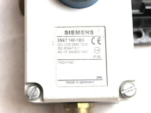 SIEMENS 3SE7140-1BD Sicherheits-Seilzugschalter -used-