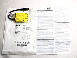 SICK TR4-DU01CB Sicherheitsschalter mit Betätiger -OVP/unused-