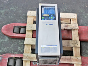 VA TECH >pDrive< MX basic 30/37 M1B030AABA00 Frequency Inverter -used-