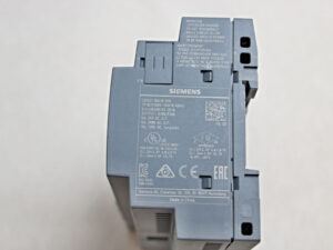 Siemens 6ED1052-1MD00-0BA8 + 6ED1055-1NB10-0BA2 LOGO! 12/24RCE -used-
