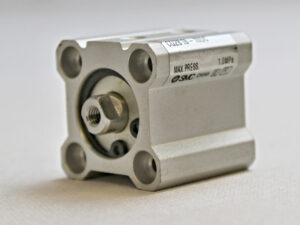 SMC CQ2B16-10DC Kompaktzylinder -unused-