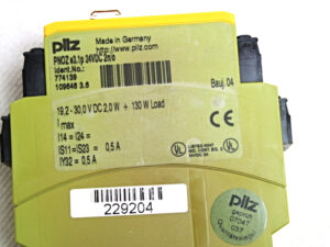 PILZ PNOZ e3.1p 774139 24VDC 2n/o Sicherheitsrelais -used-