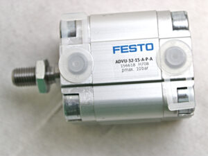 FESTO ADVU-32-15-A-P-A 156618 Pnematik-Kompaktzylinder -unused-