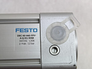 FESTO DNC-40-440-PPV-A-Q-K3-30K8 163334 Normzylinder -unused-
