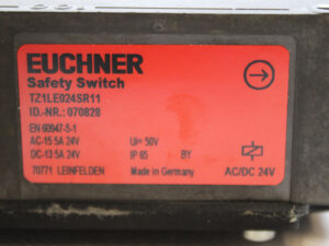 Euchner TZ1 LE024SR11 Sicherheitsschalter -OVP/unused-