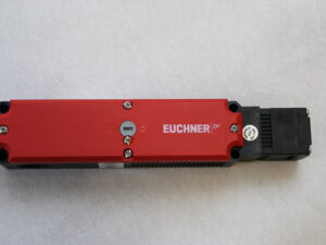 Euchner TP4-4131K024M Sicherheitsschalter -OVP/unused-