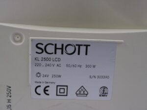 Schott KL2500 LCD FASEROPTISCHES MIKROSKOP KALTLICHTQUELLE 300W -gebraucht/used-
