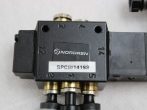 NORGREN V106516A-B200A Magnetventil -used-
