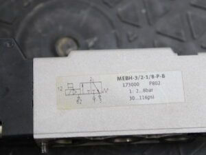 FESTO MEBH-3/2-1/8-P-B 173000 P802 -used-