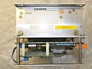 SIEMENS SIMOREG E 170/24 Mre GcE6 D20-2B 6RA2116-6BD20-0B – Kompaktgerät/Stromrichtergerät -used-