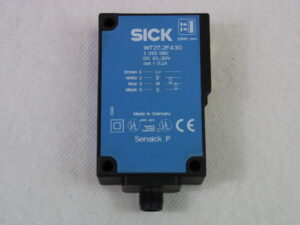Sick WT27-2F430 1015082 Reflexionslichttaster Cover broke -used-