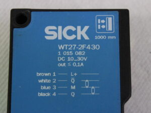 Sick WT27-2F430 1015082 Reflexionslichttaster Cover broke -used-
