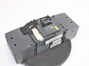 Schneider Electric Compact NSX 250 NA -used-