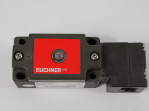 Euchner NZ1VZ-538EL060-M Sicherheitsschalter -unused-
