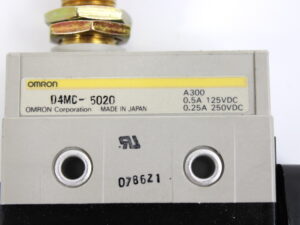 Omron Limit Switch D4MC-5020  -unused-
