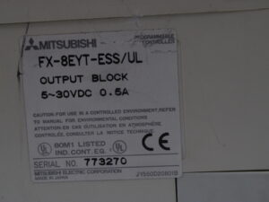Mitsubishi FX-8EYT-ESS/UL OUTPUT BLOCK -used-