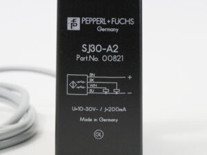 Pepperl+Fuchs SJ30-A2 00821 Schlitzinitiator -unused-