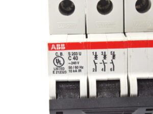 ABB S203-C40 240V Sicherungsautomat + S2C-6RU Signalkontakt – used –
