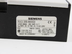 SIEMENS 3SE2200-6XX03 Positionsschalter -used-