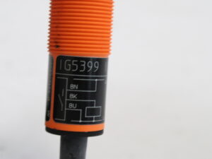 ifm electronic Efector 100 IG5399 IG-3005-BPKG Induktiver Sensor -used-
