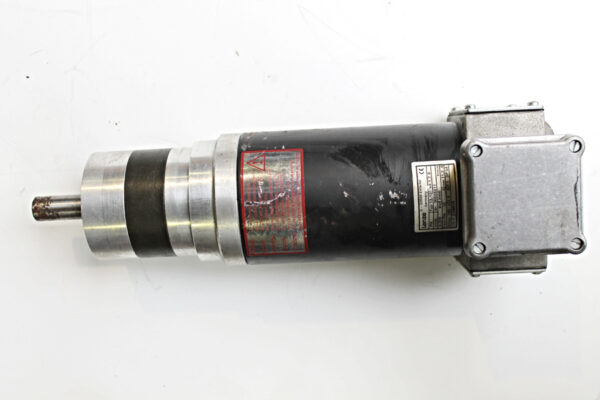 X426-3.JPG